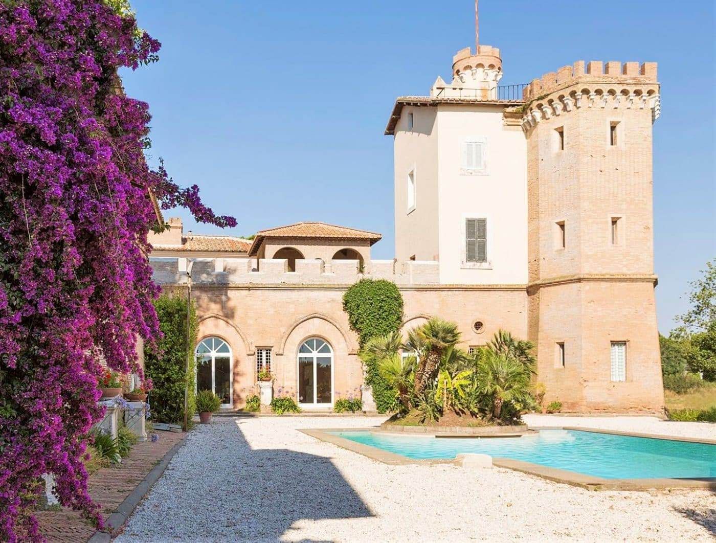 Castello borghese lux